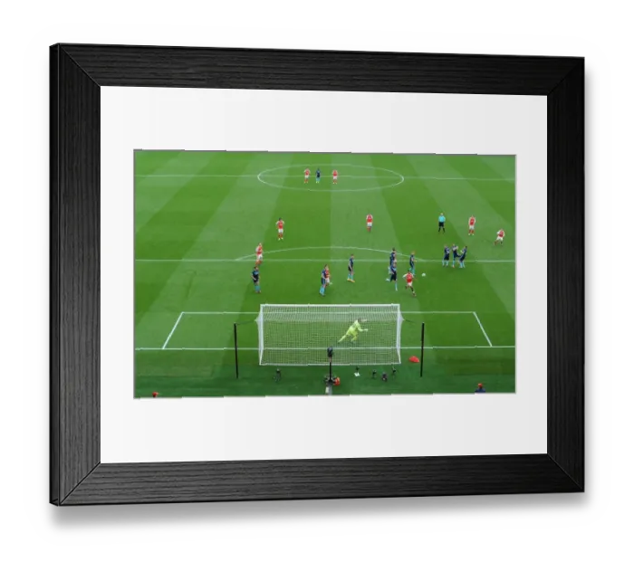 Framed Print : Alexis Sanchez's Dramatic Free Kick Misses Target: Arsenal vs Middlesbrough, Premier League 2016-17 Framed Print : Alexis Sanchez's Dramatic Free Kick Misses Target: Arsenal vs Middlesbrough, Premier League 2016-17