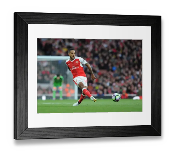 Framed Print : Theo Walcott (Arsenal). Arsenal 0: 0 Middlesbrough. Premier League. Emirates Stadium