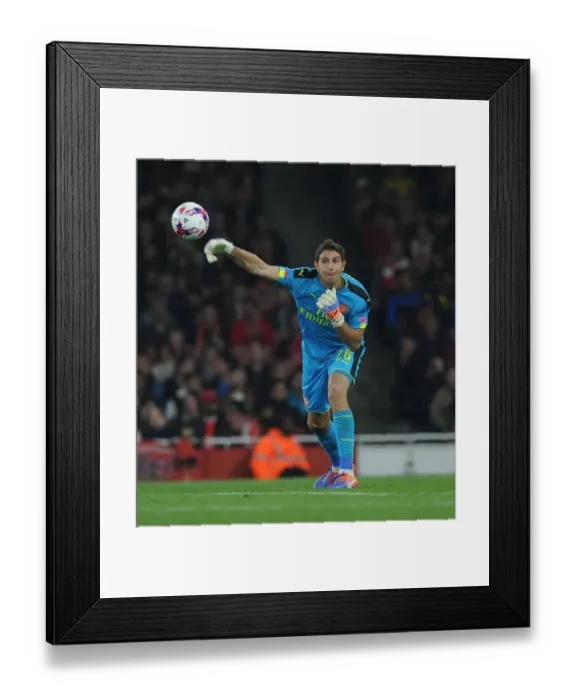 Framed Print : Emiliano Martinez: Arsenal's Unbeatable Wall in EFL Cup Clash Against Reading