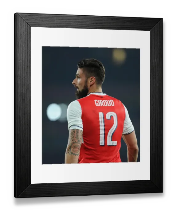 Framed Print : Olivier Giroud in Action for Arsenal against Reading - EFL Cup 2016-17