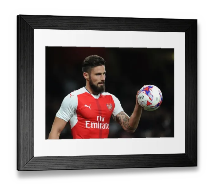 Framed Print : Olivier Giroud in Action: Arsenal vs. Reading, EFL Cup 2016-17 Framed Print : Olivier Giroud in Action: Arsenal vs. Reading, EFL Cup 2016-17
