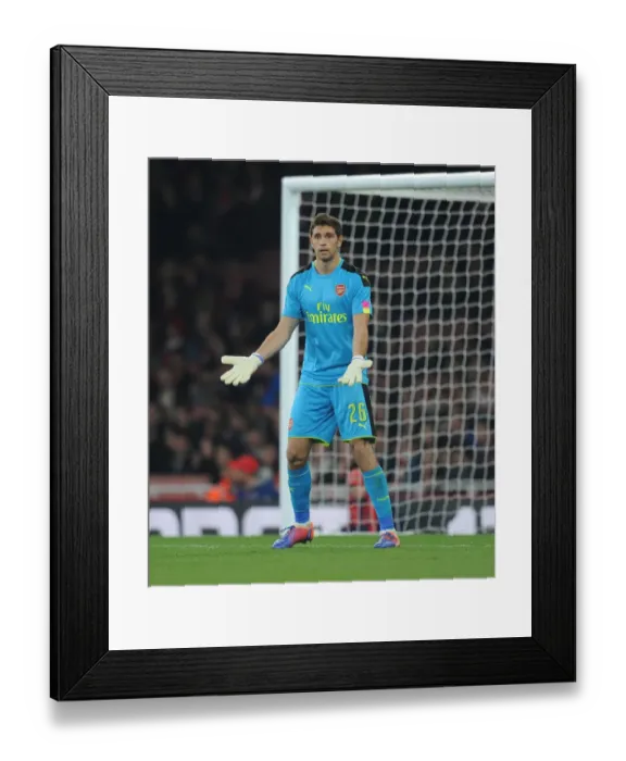 Framed Print : Emiliano Martinez in Action: Arsenal vs. Reading, EFL Cup 2016-17