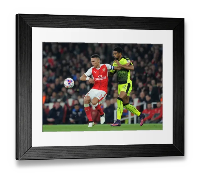 Framed Print : Kieran Gibbs (Arsenal) Garath McCleary (Reading). Arsenal 2: 0 Reading. EFL Cup 4th Round Framed Print : Kieran Gibbs (Arsenal) Garath McCleary (Reading). Arsenal 2: 0 Reading. EFL Cup 4th Round
