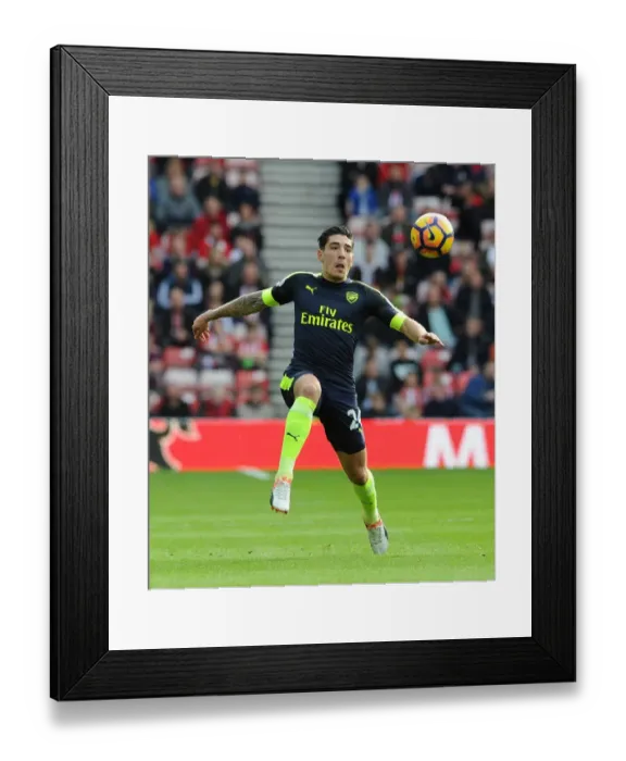 Framed Print : Hector Bellerin in Action: Arsenal vs. Sunderland, Premier League 2016-17 Framed Print : Hector Bellerin in Action: Arsenal vs. Sunderland, Premier League 2016-17