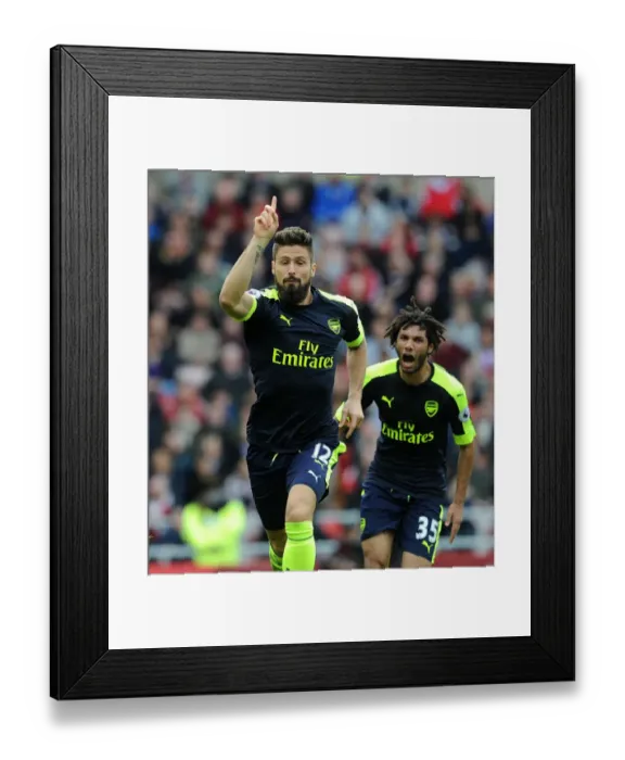 Framed Print : Giroud and Elneny's Euphoric Victory Dance: Arsenal's Unforgettable Win at Sunderland (2016-17)