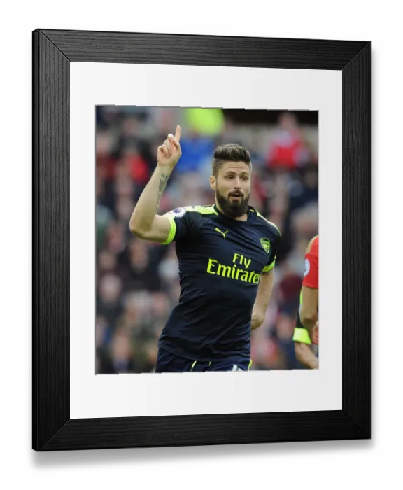 Framed Print : Olivier Giroud's Brace: Arsenal's Victory over Sunderland (2016-17) Framed Print : Olivier Giroud's Brace: Arsenal's Victory over Sunderland (2016-17)