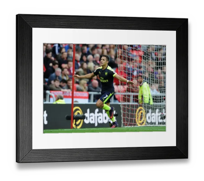 Framed Print : Alexis Sanchez's Brace: Arsenal Crush Sunderland in Premier League Showdown Framed Print : Alexis Sanchez's Brace: Arsenal Crush Sunderland in Premier League Showdown