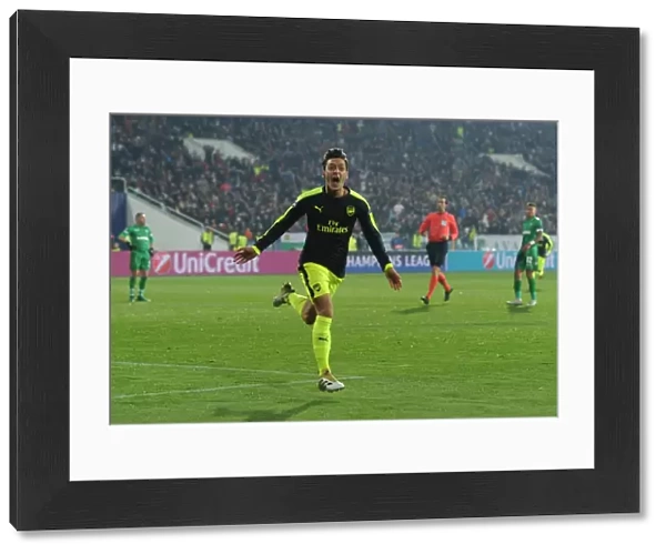 Mesut Ozil's Decisive Goal: Arsenal's Triumph over Ludogorets Razgrad in the 2016-17 UEFA Champions League