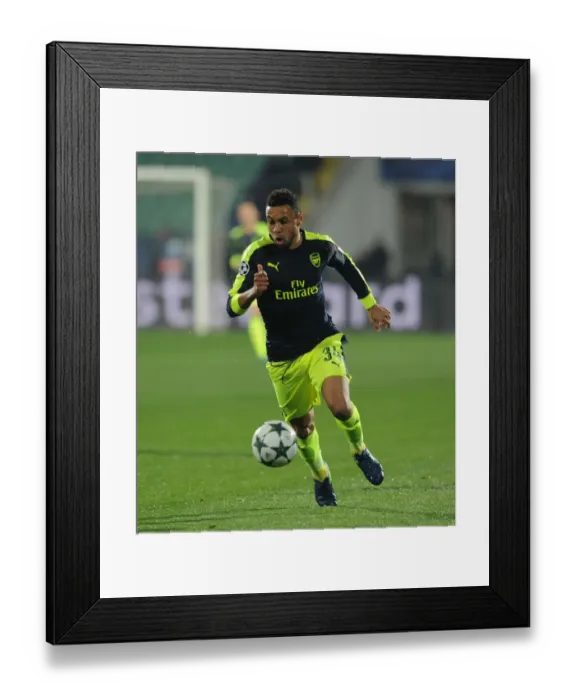 Framed Print : Francis Coquelin in Action: Arsenal vs Ludogorets Razgrad, UEFA Champions League, 2016