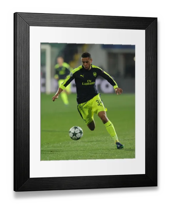 Framed Print : Francis Coquelin: In Action for Arsenal Against Ludogorets Razgrad, UEFA Champions League 2016