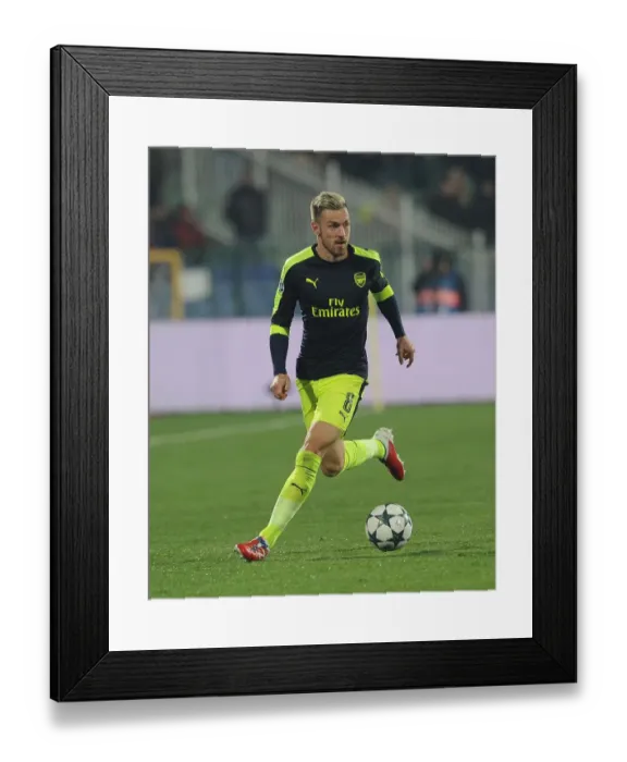 Framed Print : Aaron Ramsey in Action: Arsenal vs Ludogorets, UEFA Champions League 2016-17 Framed Print : Aaron Ramsey in Action: Arsenal vs Ludogorets, UEFA Champions League 2016-17