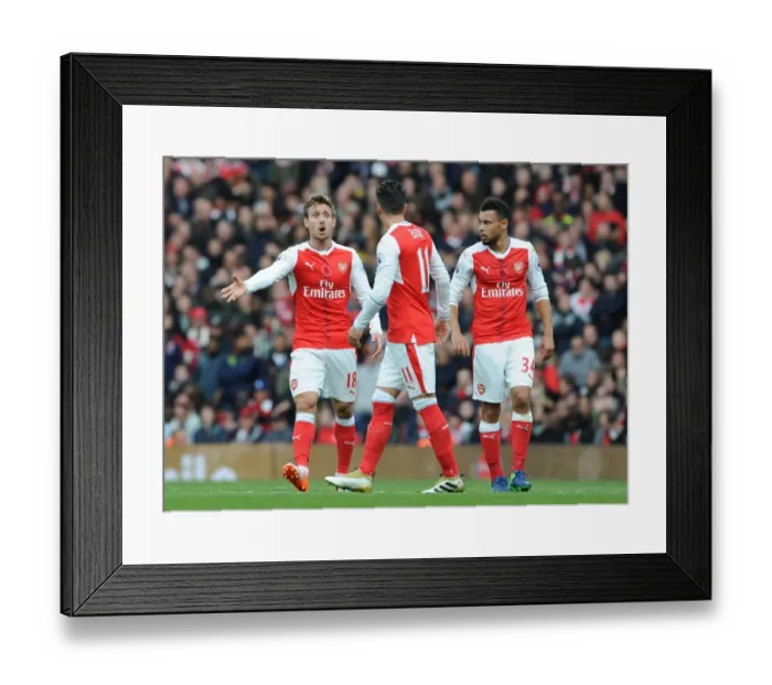 Framed Print : Arsenal's Aaron Ramsey and Thierry Henry Reunite Before Arsenal v Tottenham Hotspur, Premier League 2016-17 Framed Print : Arsenal's Aaron Ramsey and Thierry Henry Reunite Before Arsenal v Tottenham Hotspur, Premier League 2016-17