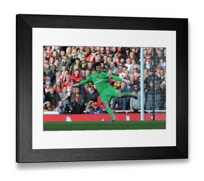 Framed Print : Petr Cech's Battle at the Emirates: Arsenal vs. Tottenham (2016-17)