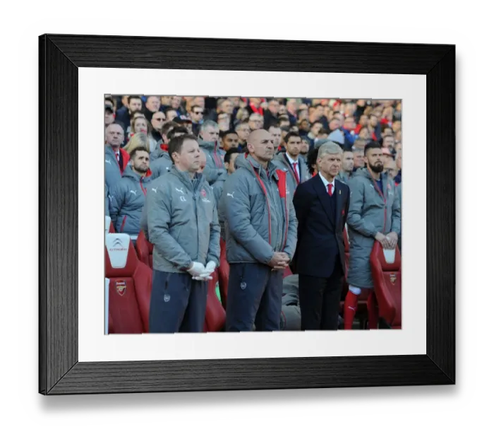 Framed Print : Arsenal vs. Tottenham: Pre-Match Moment of Silence (2016-17)