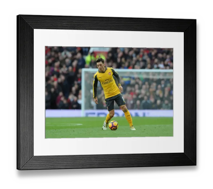 Framed Print : Mesut Ozil at Old Trafford: Arsenal vs. Manchester United, Premier League 2016-17 Framed Print : Mesut Ozil at Old Trafford: Arsenal vs. Manchester United, Premier League 2016-17