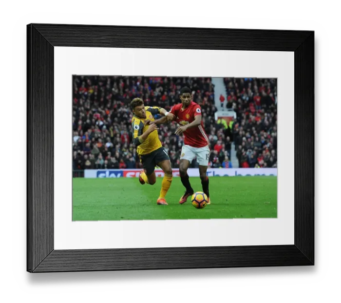 Framed Print : Manchester United vs Arsenal: Oxlade-Chamberlain vs Rashford Clash in Premier League Showdown (2016-17) Framed Print : Manchester United vs Arsenal: Oxlade-Chamberlain vs Rashford Clash in Premier League Showdown (2016-17)