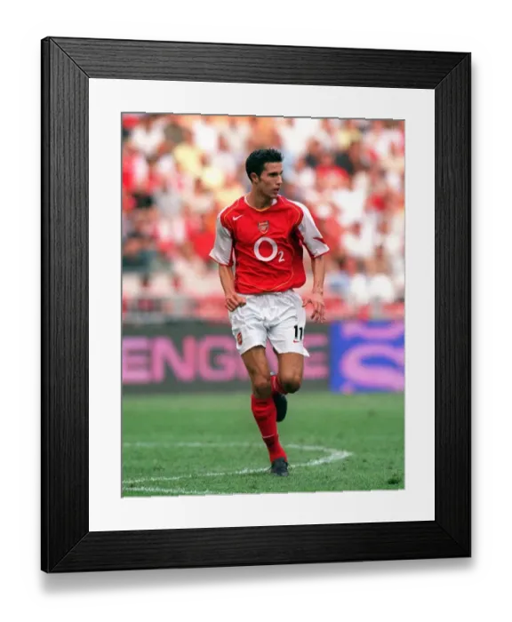 Framed Print : Arsenal vs River Plate at the Amsterdam Tournament, Amsterdam Arena, 30 / 7 / 04 Framed Print : Arsenal vs River Plate at the Amsterdam Tournament, Amsterdam Arena, 30 / 7 / 04