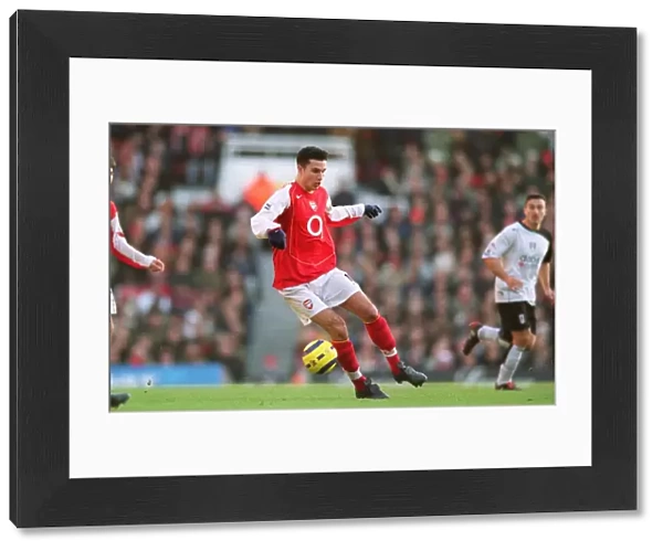 Robin van Persie (Arsenal). Arsenal 2: 0 Fulham. FA Barclays Premiership