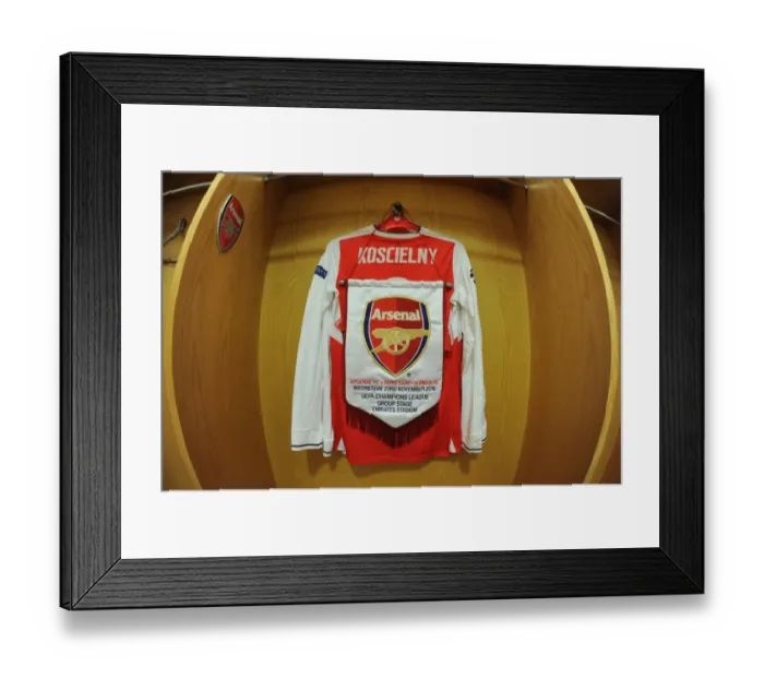 Framed Print : Arsenal FC: Laurent Koscielny's Pre-Match Ritual (Champions League 2016-17) Framed Print : Arsenal FC: Laurent Koscielny's Pre-Match Ritual (Champions League 2016-17)