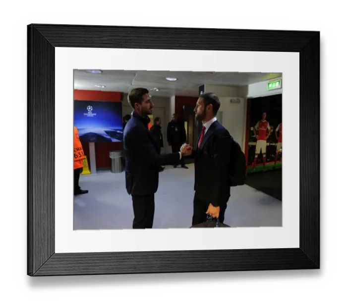 Framed Print : Arsenal vs. Paris Saint-Germain: Pre-Match Encounter in the 2016-17 UEFA Champions League