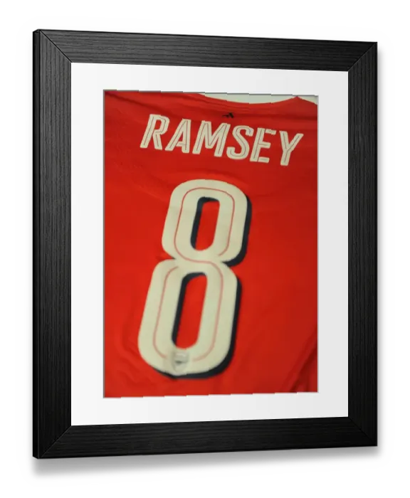 Framed Print : Arsenal's Aaron Ramsey Gears Up for Paris Saint-Germain Showdown at Emirates Stadium (Champions League 2016-17) Framed Print : Arsenal's Aaron Ramsey Gears Up for Paris Saint-Germain Showdown at Emirates Stadium (Champions League 2016-17)