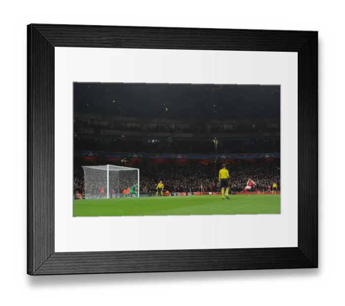 Framed Print : Olivier Giroud Scores Penalty for Arsenal Against Paris Saint-Germain in 2016-17 Champions League