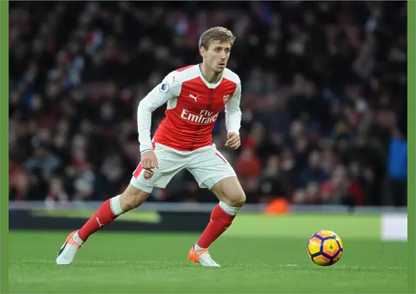 Arsenal's Nacho Monreal in Action Against AFC Bournemouth, Premier League 2016 / 17