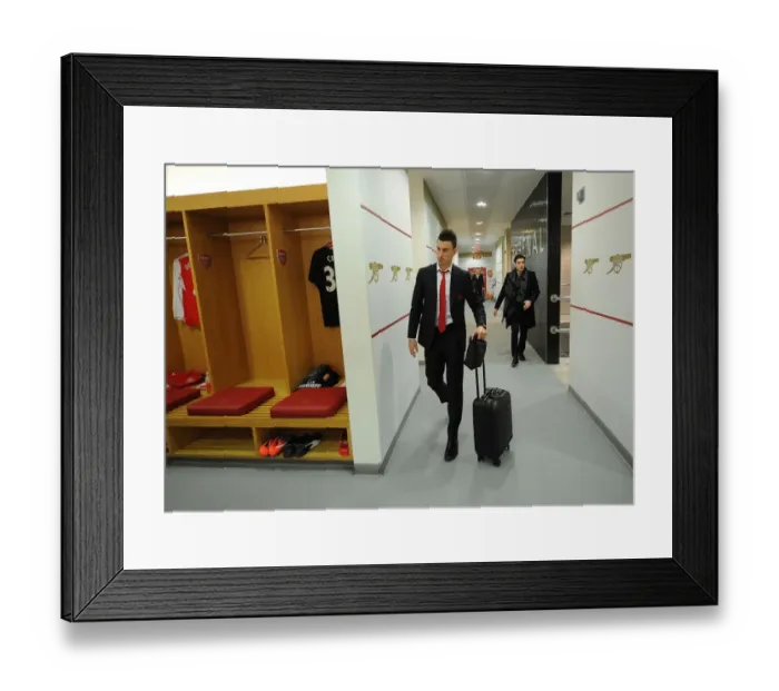 Framed Print : Arsenal: Laurent Koscielny in the Home Changing Room before Arsenal vs AFC Bournemouth (2016 / 17)