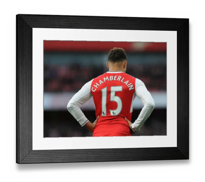 Framed Print : Alex Oxlade-Chamberlain in Action for Arsenal vs AFC Bournemouth, Premier League 2016 / 17