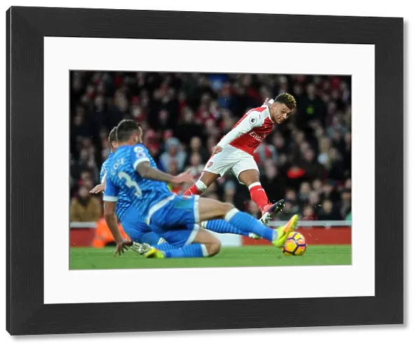 Alex Oxlade-Chamberlain in Action: Arsenal vs AFC Bournemouth, Premier League 2016 / 17