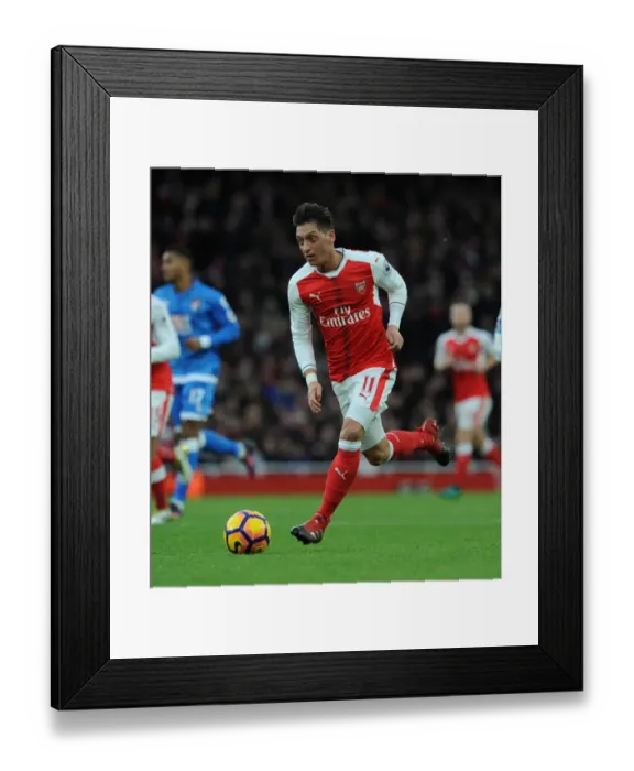 Framed Print : Mesut Ozil in Action: Arsenal vs AFC Bournemouth, Premier League 2016 / 17
