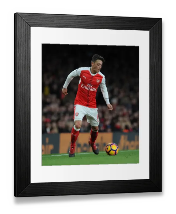 Framed Print : Mesut Ozil in Action: Arsenal vs AFC Bournemouth, Premier League 2016 / 17 Framed Print : Mesut Ozil in Action: Arsenal vs AFC Bournemouth, Premier League 2016 / 17