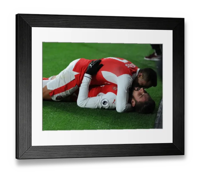 Framed Print : Alexis Sanchez and Olivier Giroud: Celebrating Arsenal's Goals Against AFC Bournemouth
