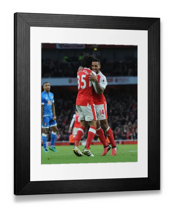 Framed Print : Theo Walcott and Mohamed Elneny: Celebrating Arsenal's Goals Against AFC Bournemouth (2016 / 17) Framed Print : Theo Walcott and Mohamed Elneny: Celebrating Arsenal's Goals Against AFC Bournemouth (2016 / 17)