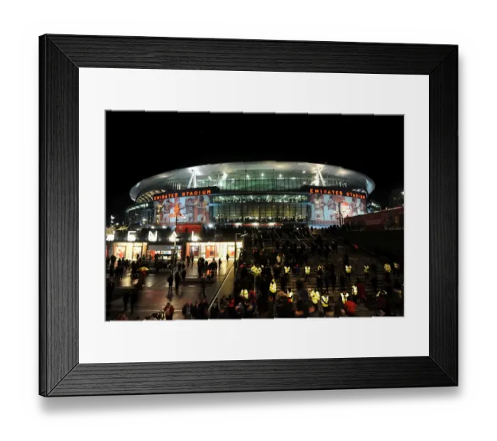 Framed Print : Arsenal vs Southampton: EFL Cup Quarter-Final at Emirates Stadium, London