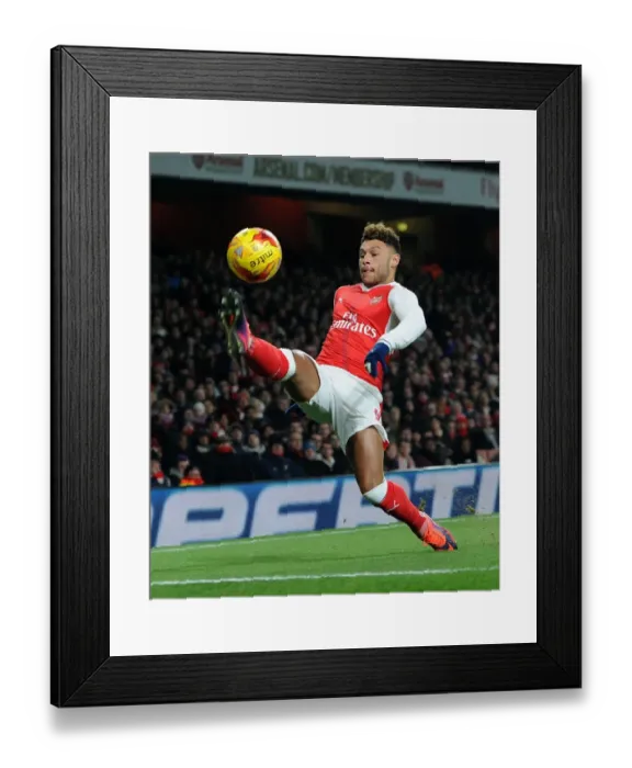 Framed Print : Arsenal's Alex Oxlade-Chamberlain in EFL Cup Action Against Southampton Framed Print : Arsenal's Alex Oxlade-Chamberlain in EFL Cup Action Against Southampton