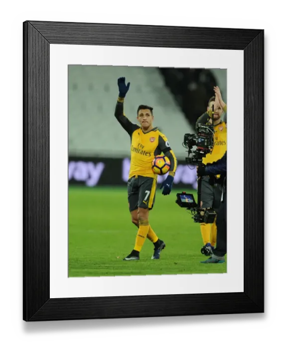 Framed Print : Alexis Sanchez Bids Farewell: West Ham United vs. Arsenal, Premier League 2016-17