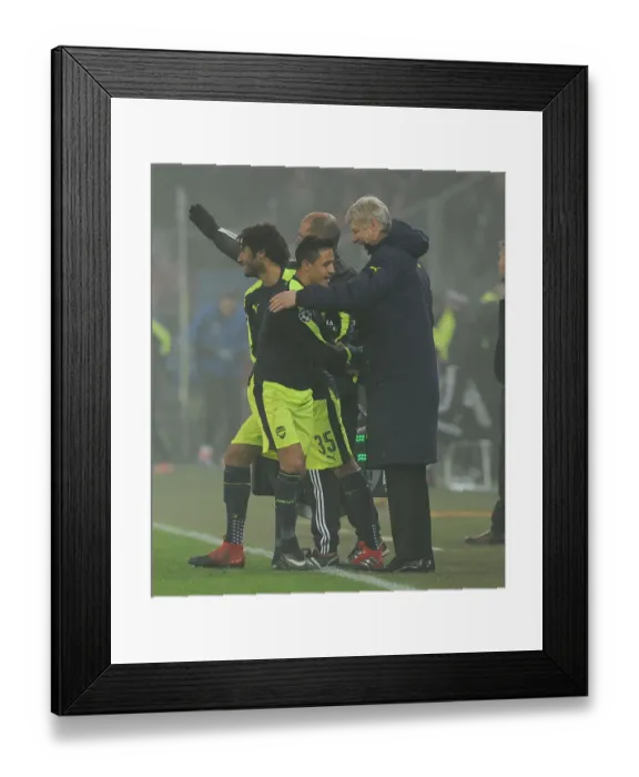 Framed Print : Alexis Sanchez Bids Farewell to Arsene Wenger: FC Basel vs. Arsenal, UEFA Champions League, 2016 Framed Print : Alexis Sanchez Bids Farewell to Arsene Wenger: FC Basel vs. Arsenal, UEFA Champions League, 2016