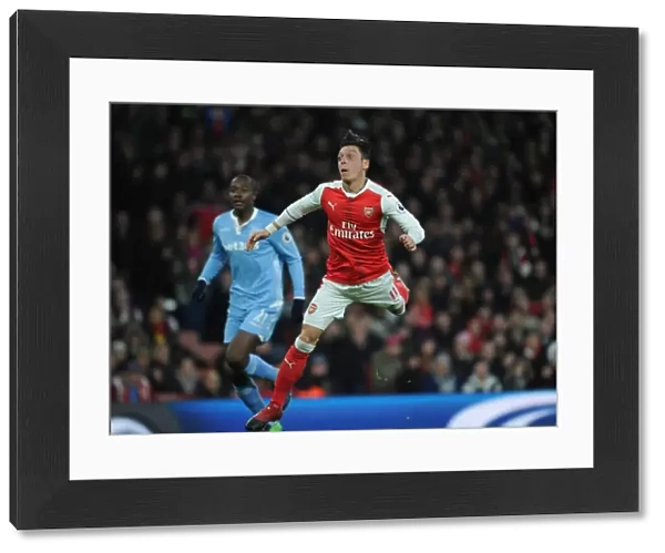 Mesut Ozil Scores the Decisive Goal: Arsenal's Victory over Stoke City, Premier League 2016-17