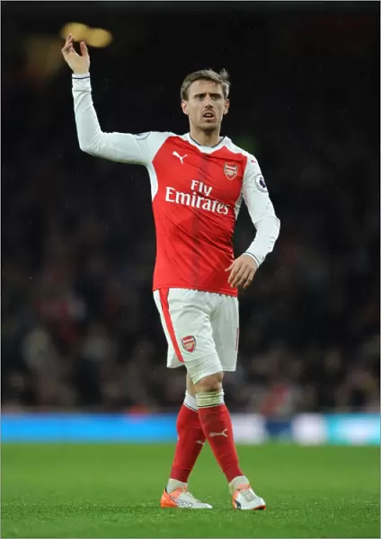 Arsenal vs Stoke City: Monreal in Action at the Emirates Stadium (Premier League 2016-17)