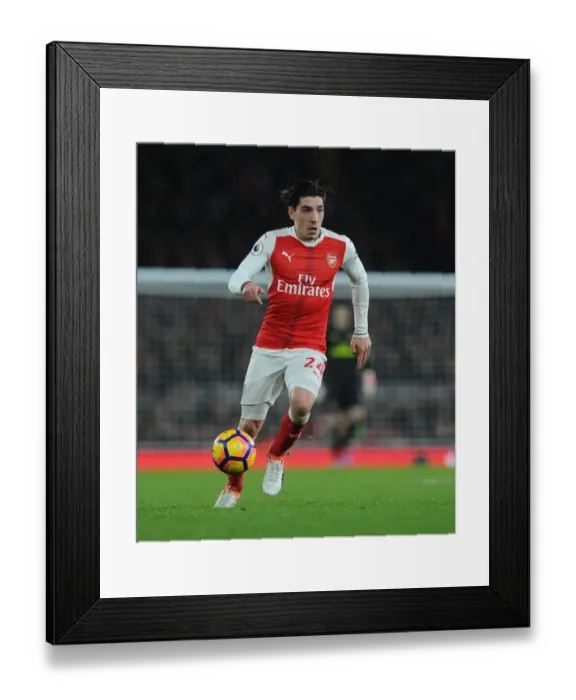 Framed Print : Hector Bellerin in Action: Arsenal vs Stoke City, Premier League 2016-17