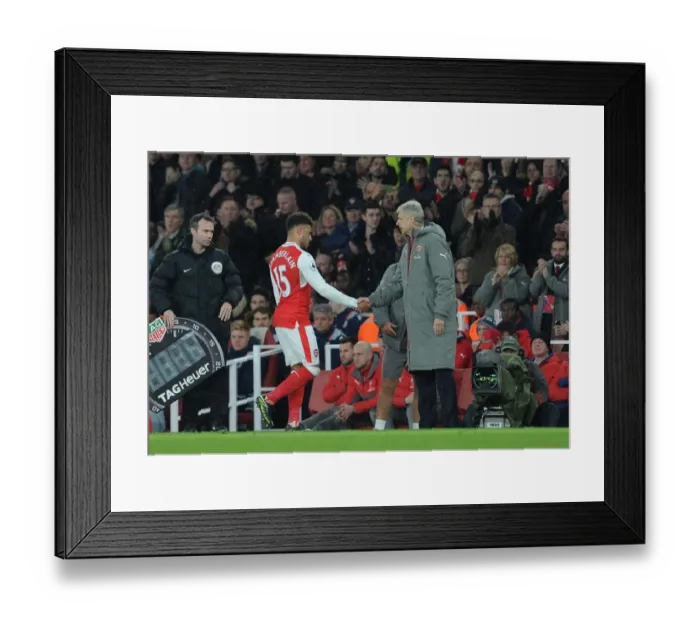 Framed Print : Arsene Wenger and Alex Oxlade-Chamberlain: Arsenal's Tactical Duo at Emirates Stadium (Arsenal v Stoke City, 2016-17)