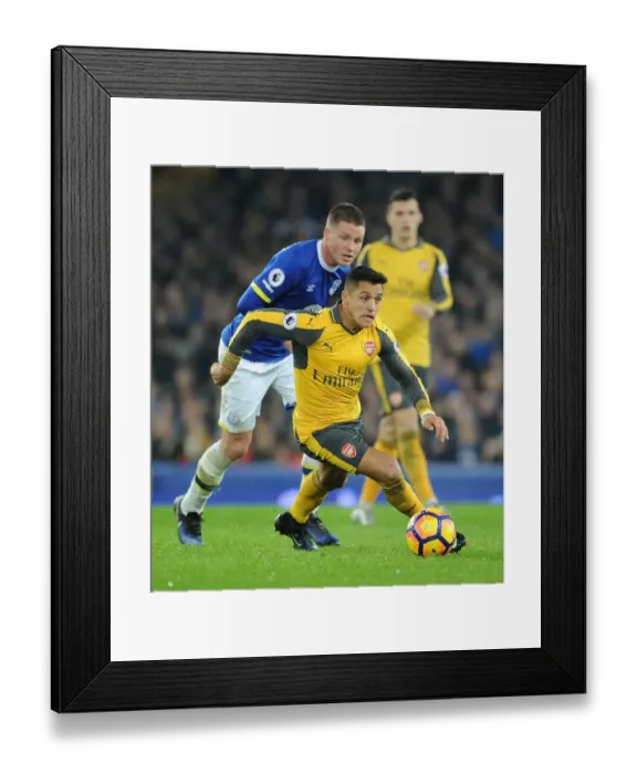 Framed Print : Alexis Sanchez Breaks Past McCarthy: Everton vs. Arsenal, Premier League 2016-17 Framed Print : Alexis Sanchez Breaks Past McCarthy: Everton vs. Arsenal, Premier League 2016-17
