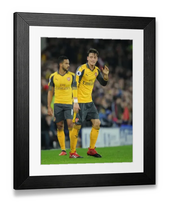 Framed Print : Mesut Ozil in Action: Everton vs Arsenal, Premier League 2016-17 Framed Print : Mesut Ozil in Action: Everton vs Arsenal, Premier League 2016-17