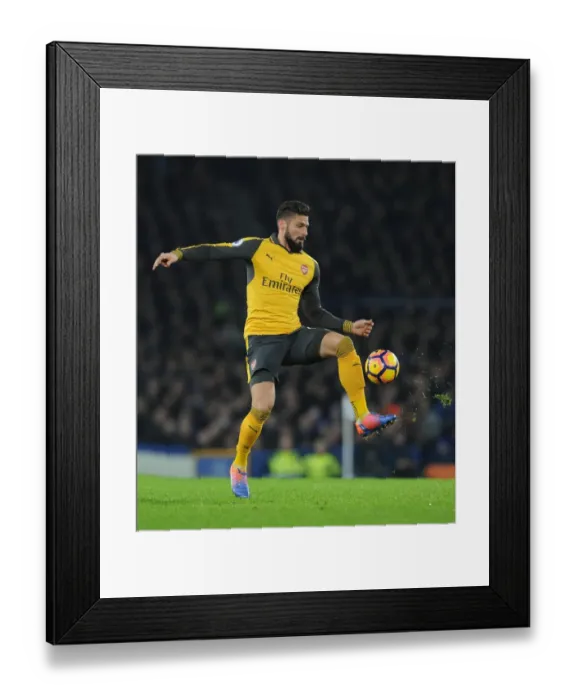 Framed Print : Giroud in Action: Arsenal vs. Everton, Premier League 2016-17 Framed Print : Giroud in Action: Arsenal vs. Everton, Premier League 2016-17