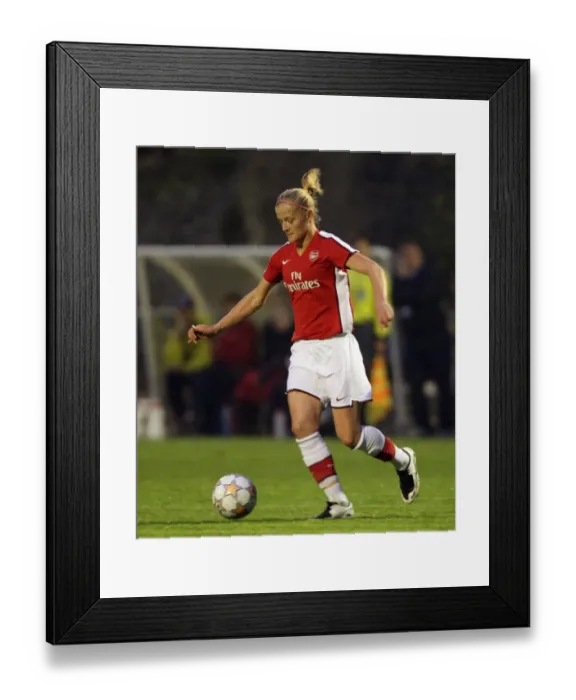 Framed Print : Katie Chapman Scores in Arsenal's 7-2 UEFA Cup Victory over FC Zurich