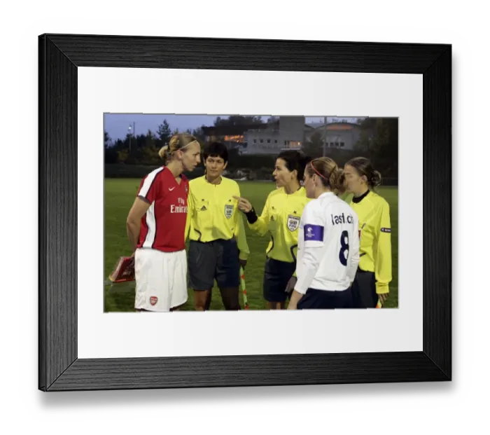 Framed Print : Faye White (Arsenal) Prisca Steinegger (Zurich) Framed Print : Faye White (Arsenal) Prisca Steinegger (Zurich)