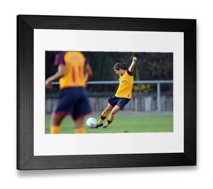 Framed Print : Karen Carney scores her 2nd goal for Arsenal