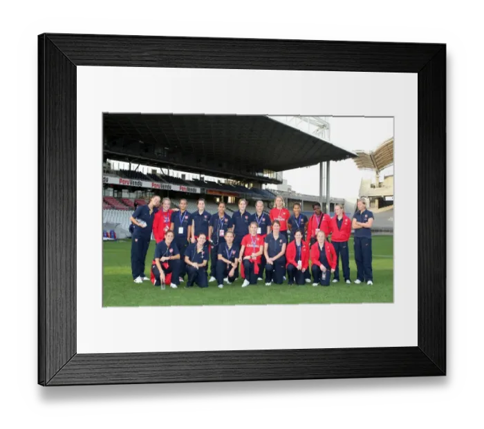 Framed Print : Arsenal Ladies before the match Framed Print : Arsenal Ladies before the match
