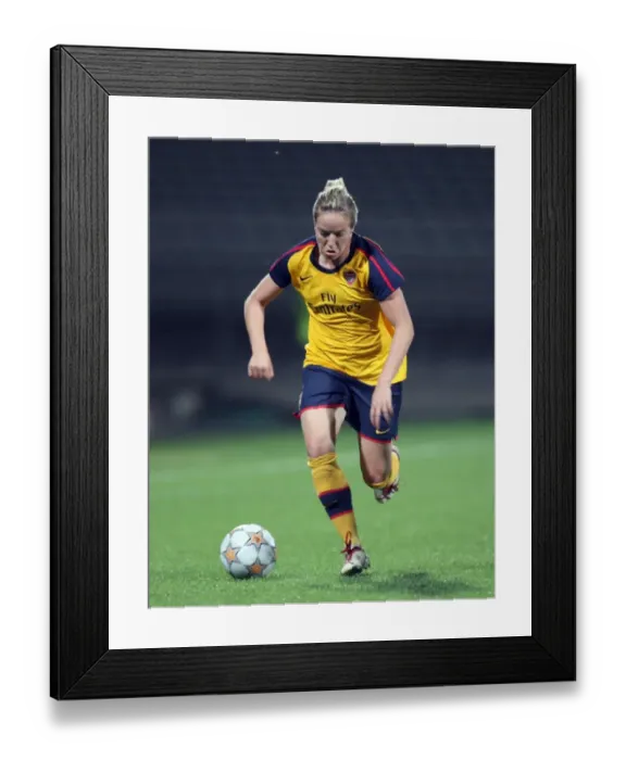 Framed Print : Gemma Davison Scores for Arsenal Against Olympic Lyon in UEFA Cup